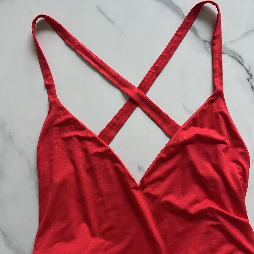 NWT Lovers and Friends Ken Dress Poppy Red Size Large Halter Fit & Flare - Picture 6 of 10